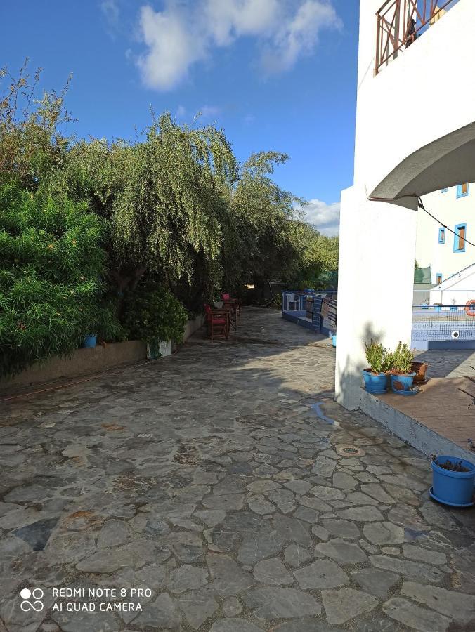 Giannis Apartments By Climbing House Panormos  Eksteriør bilde