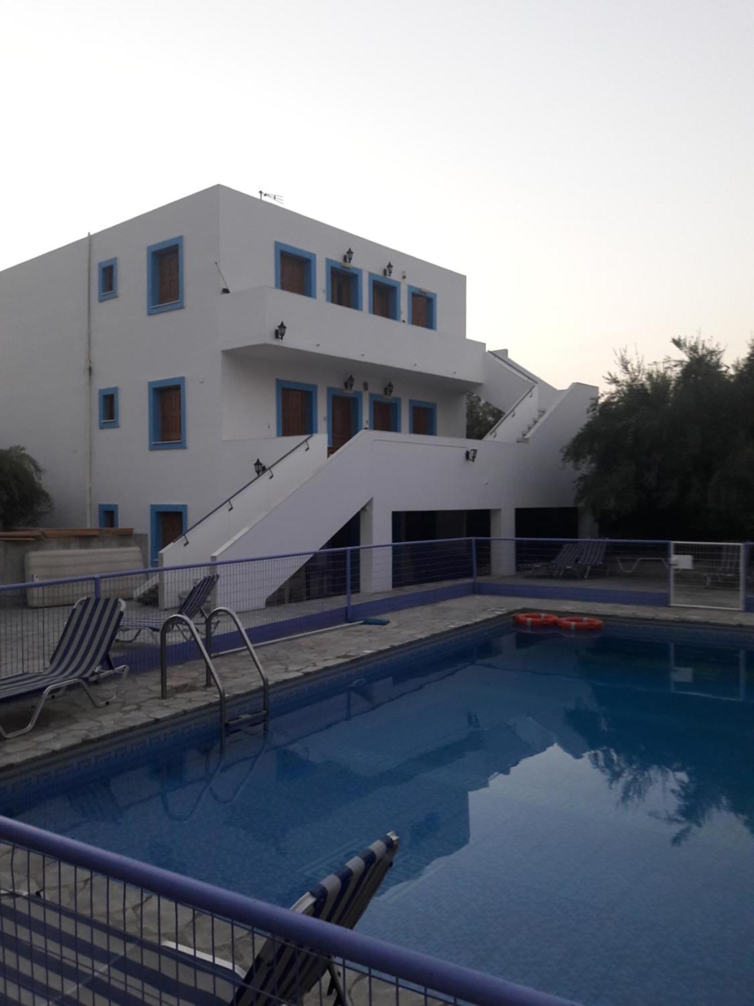 Giannis Apartments By Climbing House Panormos  Eksteriør bilde
